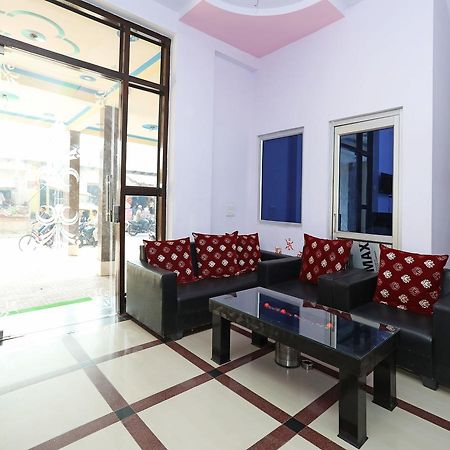 Oyo 11041 Hotel Taj Ansh 阿格拉 外观 照片