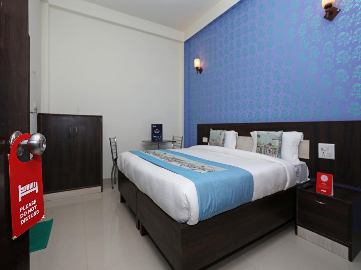 Oyo 11041 Hotel Taj Ansh 阿格拉 外观 照片