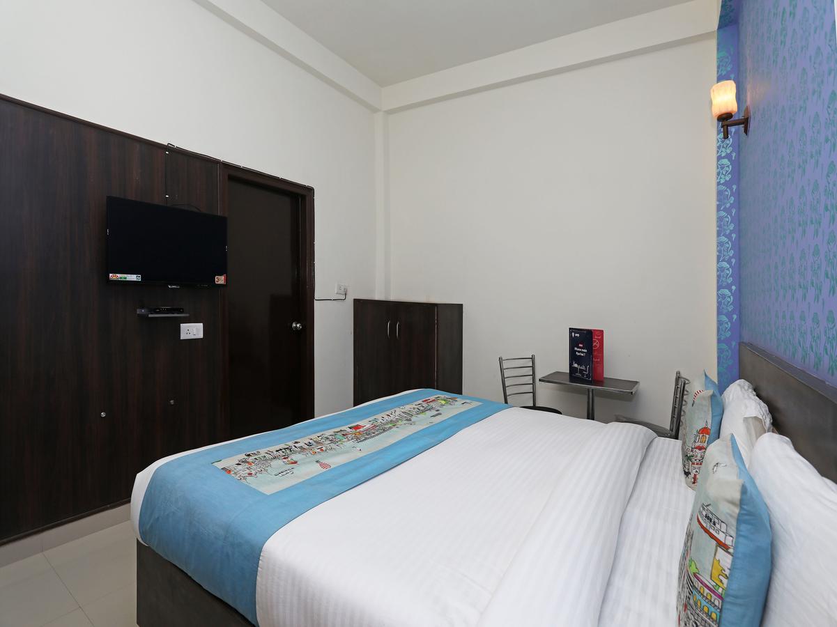 Oyo 11041 Hotel Taj Ansh 阿格拉 外观 照片