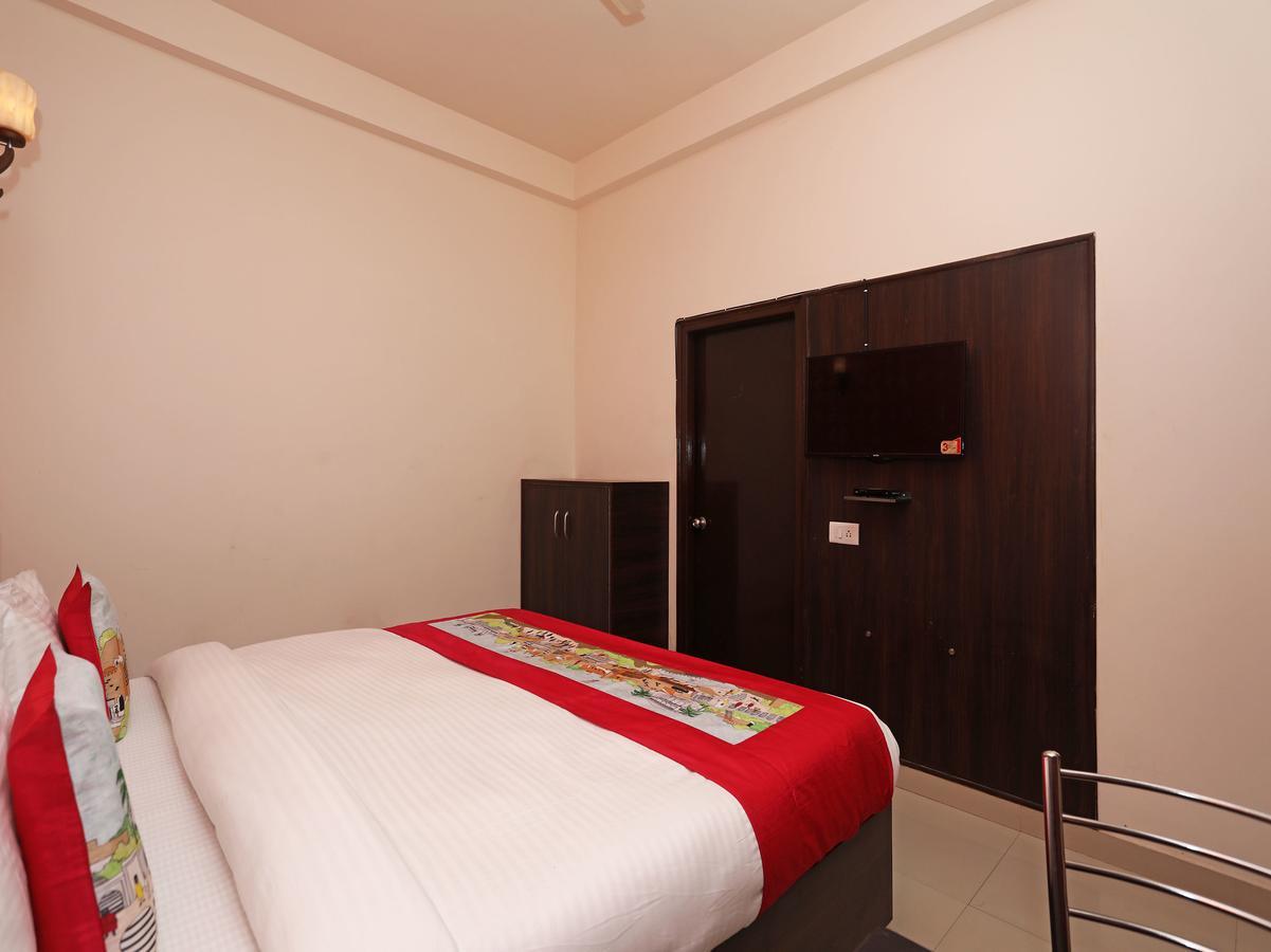 Oyo 11041 Hotel Taj Ansh 阿格拉 外观 照片
