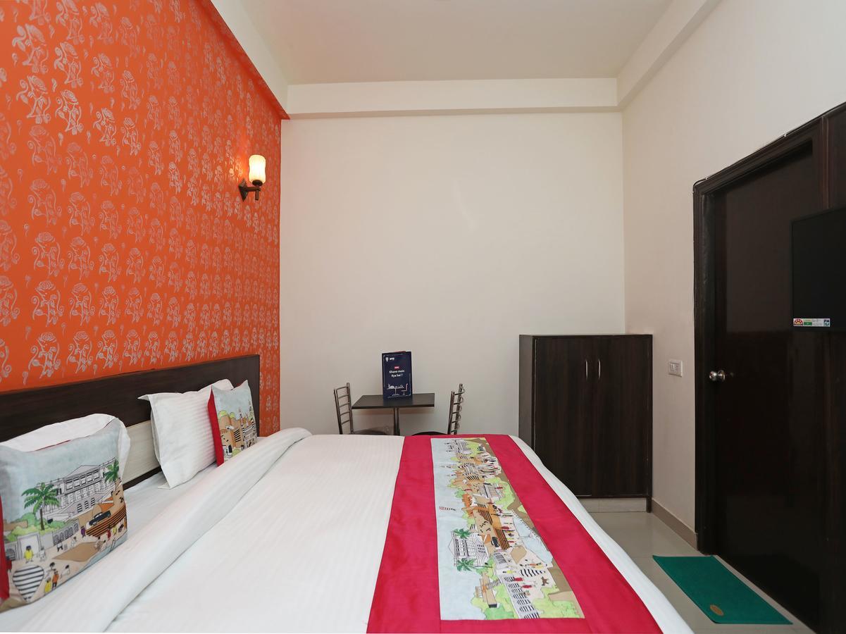 Oyo 11041 Hotel Taj Ansh 阿格拉 外观 照片